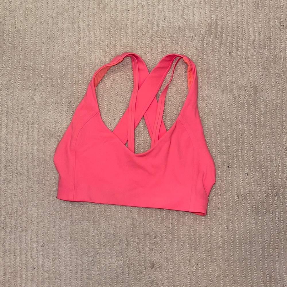 Selling lululemon sports bra